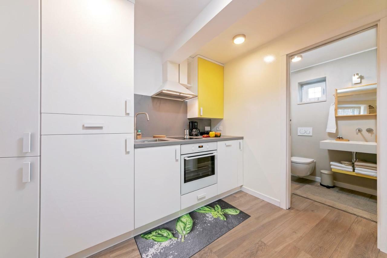 Mariva Downtown Apartment With Free Parking Rovigno Esterno foto