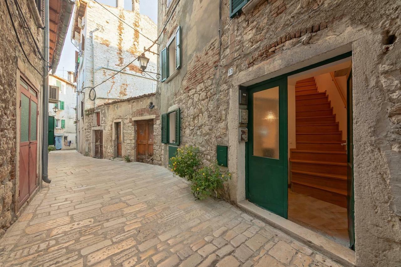 Mariva Downtown Apartment With Free Parking Rovigno Esterno foto